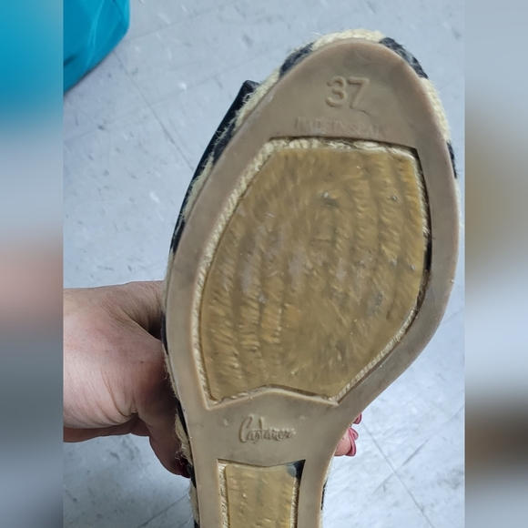 Castañer Black Wedge Sandals - Picture 13 of 13